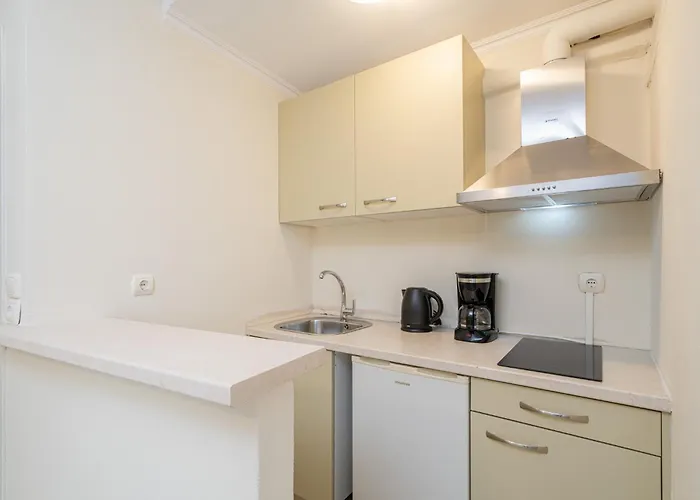 Makis Village-apartments