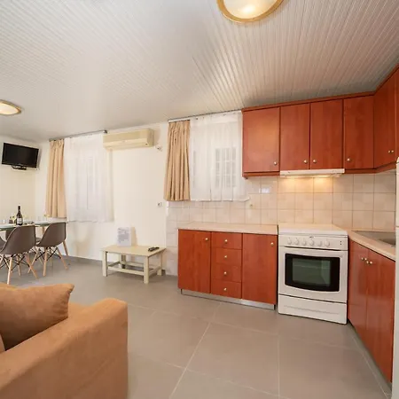 Apartment Makis Village-apartments *