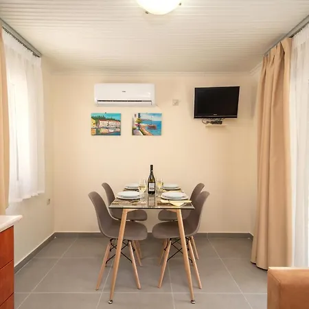 Apartment Makis Village-apartments Agia Efimia