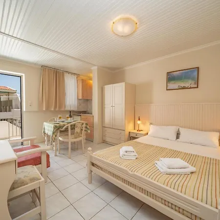 Makis Village-apartments