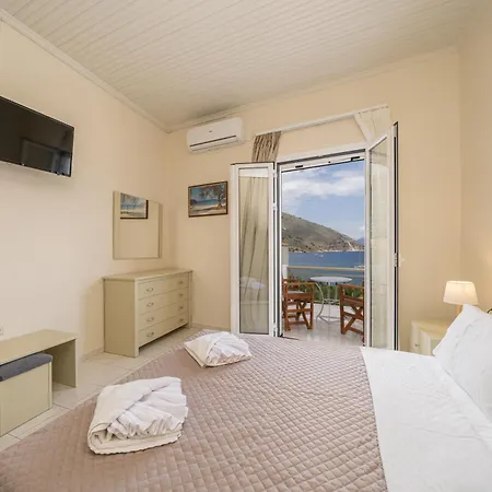 Makis Village-apartments * Agia Efimia