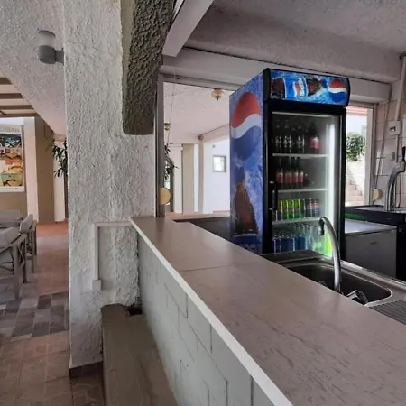 Makis Village-apartments Апартаменты *