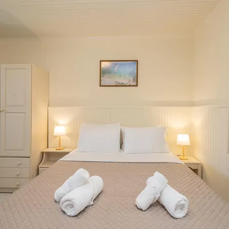 Апартаменты Makis Village-apartments