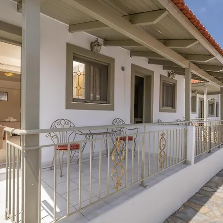 Makis Village-apartments